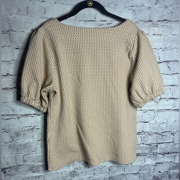 Large Ann Taylor short puff sleeve tan and white top - Picture 5 of 5